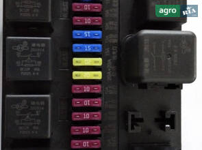 Блок запобіжників ZK1550A-07A 240100139568