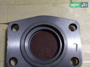 Опорна кришка підшипника SK244.21.112 240100134720