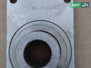 Опора шестерні приводу гідравлічного насоса RB.060024FE 240100162612