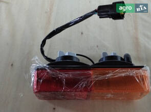 Правий комбінований задній ліхтар ME354-48-032R 240100160449