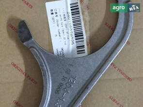 Вилка перемикання передач 1-2 1204-1. 37.114 240100026025