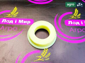 Втулка D28780805 до комбайна Massey Ferguson