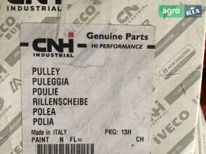504088268 ролик ременя CASE Puma CNH