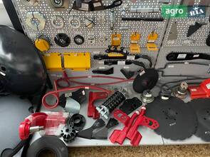 422464-M Ущільнення ступиці котка