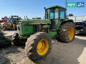  Розбирання трактора John Deere 4955