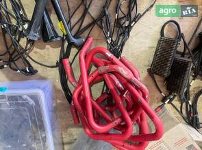 Передня стійка V40