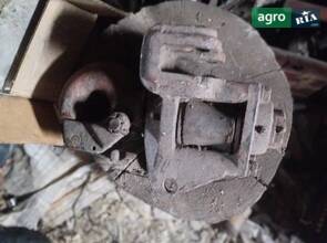 Тягово-зчіпний пристрій (фаркоп)