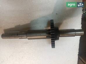 вал проміжуточного редуктора мототрактора булат.