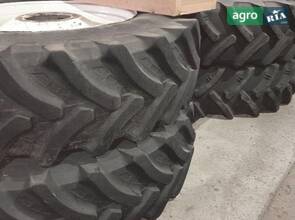  Комплект спарених коліс на Трактор New Holland, Case