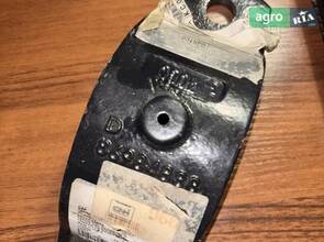 Новий, оригінальний кронштейн (хомут, кришка опори підшипника) 