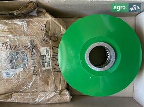 Напівшків варіатора R545118 John Deere (Оригінал)