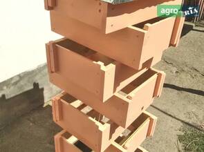 Виготовляємо вулики.