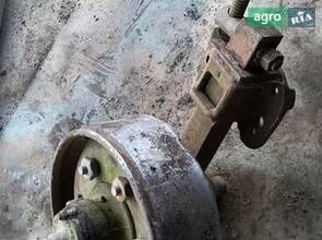 Опорне колесо до плуга з регулюванням.