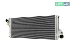 Радіатор охолодження двигуна RE245227 до John Deere