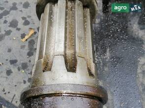 Піввісь ЮМЗ