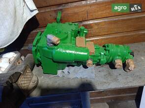 Гидравлический насос John Deere AH128539