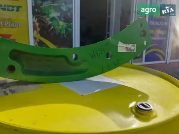 Кронштейн R210604 до трактора John Deere - фото