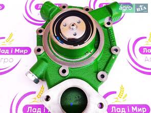 Водяний насос RE546918 до трактора John Deere