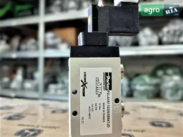 Пневматичний клапан WZW0010711 до оприскувача John Deere - фото