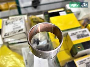 Втулка R92241 для трактора John Deere