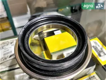 Сальник RE193099 до трактора John Deere - фото