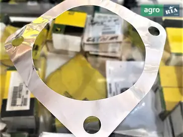 Прокладка H132893 для комбайна John Deere - фото