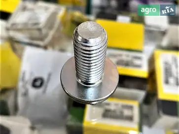 Болт 19M8832 до трактора John Deere - фото