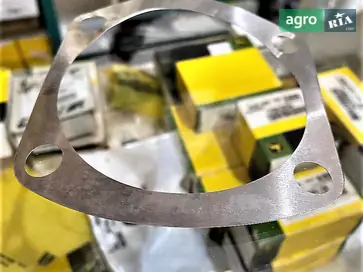 Прокладка H161543 для комбайна John Deere - фото