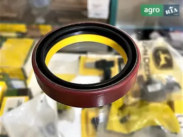 Сальник RE40600 до комбайна John Deere - фото