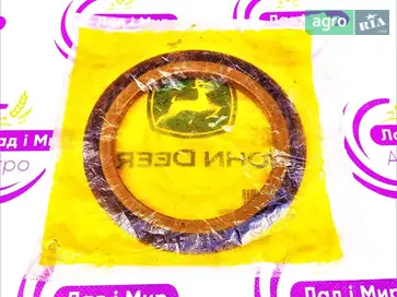 Сальник RE31702 до трактора John Deere - фото