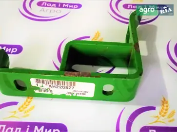 Кронштейн AH220827 до комбайна John Deere - фото