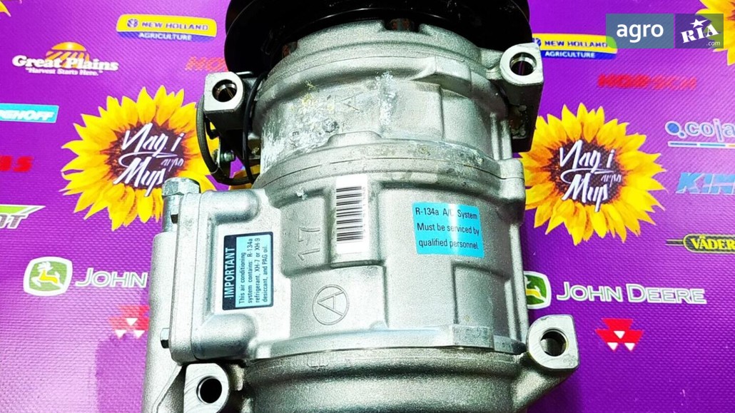 Компрессор кондиционера SE503059 для трактора John Deere - фото 1