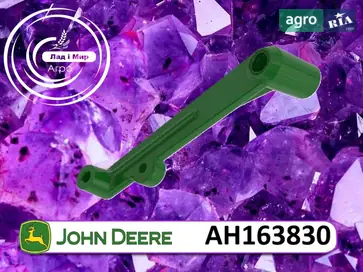 Кронштейн AH163830 до комбайна John Deere - фото