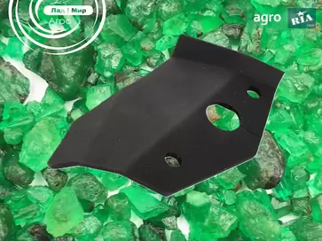 Кронштейн 931202010450 для трактора Fendt - фото