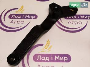 Кронштейн 700178415 для комбайна Massey Ferguson