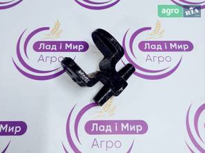 Скоба N134958 для сеялки John Deere
