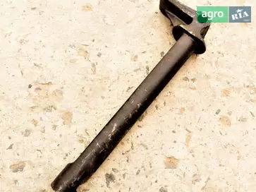 Кронштейн N262540 для глубокорыхлителя John Deere - фото