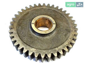 Шестерня до трактора МТЗ