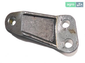 Кронштейн генератора Д-260 (пр-во ММЗ) 260-3701055