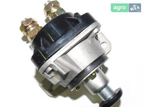 Вимикач акумуляторної батареї до трактора МТЗ