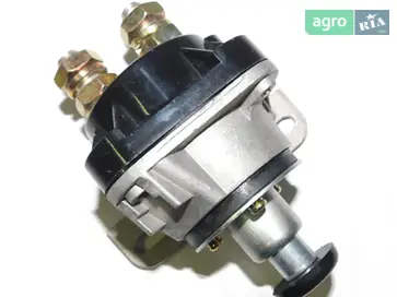 Вимикач акумуляторної батареї до трактора МТЗ - фото