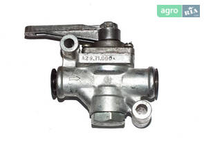 Кран роз'ємний МТЗ, ЛТЗ, ТТЗ, ЮМЗ, С/х машини КС-100 (пр. пневматика) А29.71.000