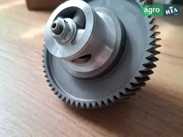 Масляний насос до трактора - фото