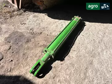 Гідроциліндр RE21220 до комбайна John Deere - фото