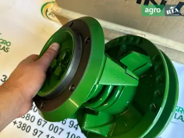 Привід вентилятора RE572544 до John Deere - фото