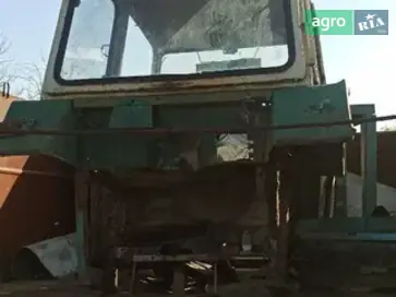 Кабіна до трактора ЮМЗ 6 - фото