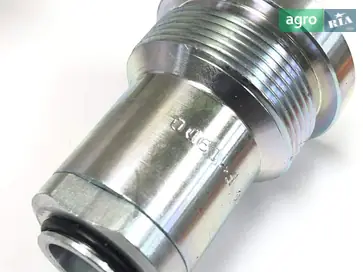 Штуцер AXE60984 для John Deere - фото