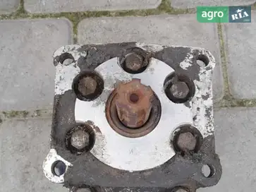 Насос НШ 32 до трактора - фото