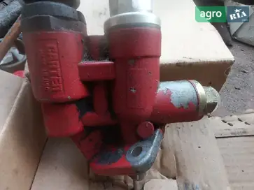 Насос підкачки палива до комбайна Case IH Axial-Flow 2388 - фото