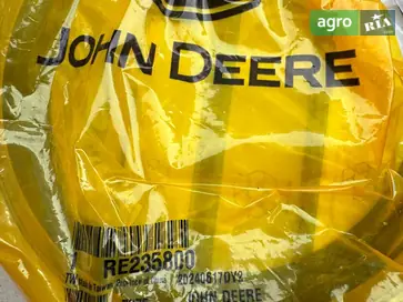 Сальник RE235800 до John Deere - фото